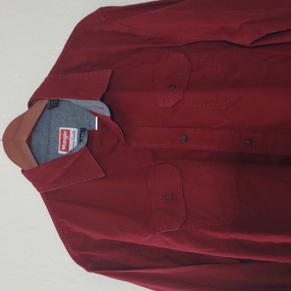 PRE OWNED WRANGLER PREMIUM QUALITY COMFORT FLEX SIZE L TALL COLOR BURGUNDY - Picture 4 of 10